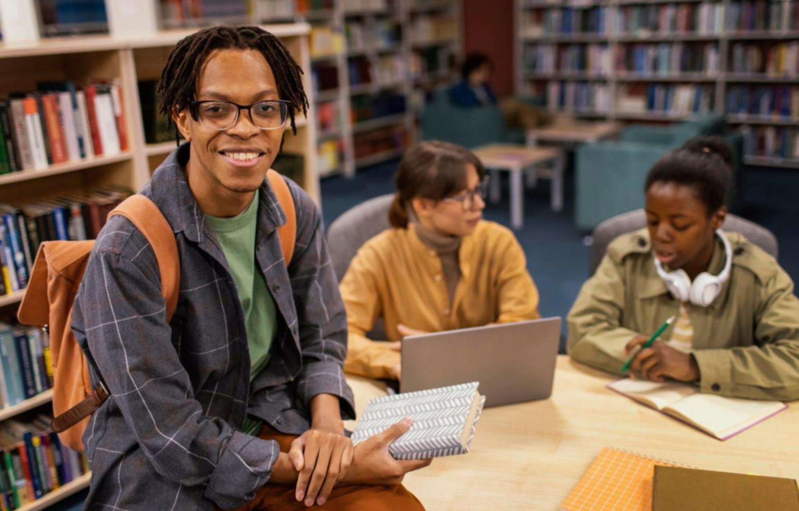 Graphiques et analyses financières montrant la croissance des performances